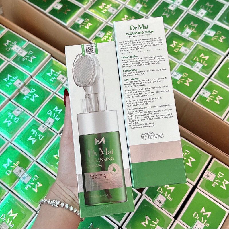 Sữa rửa mặt tạo bọt Dr Mai